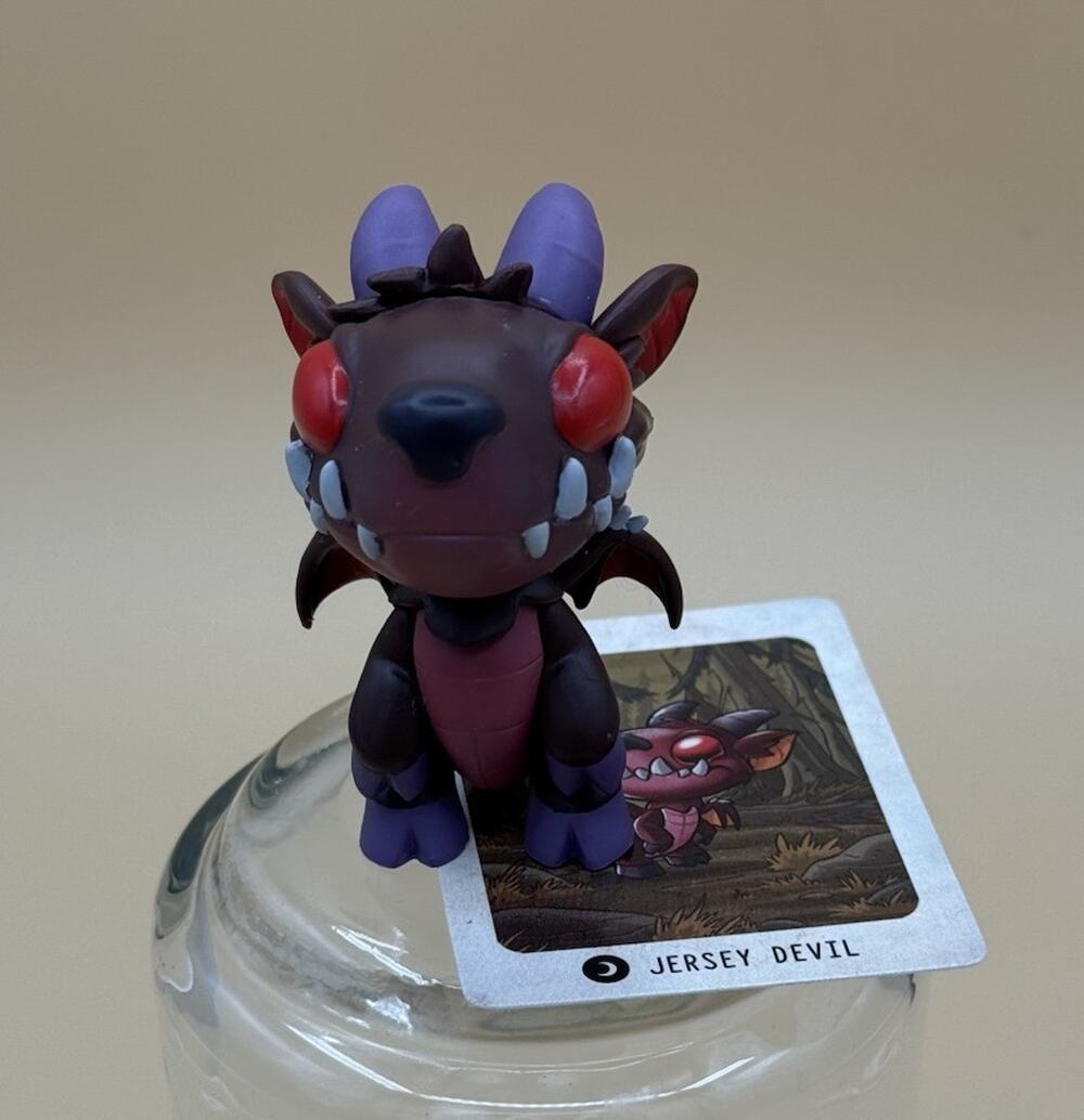 Cryptkins Jersey Devil Pine Barrens Figure - Jersey Devils With Card
